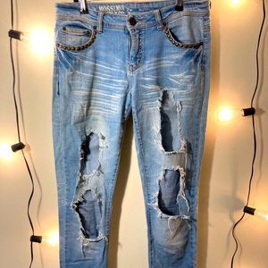 Ripped boyfriend skinny blue jeans